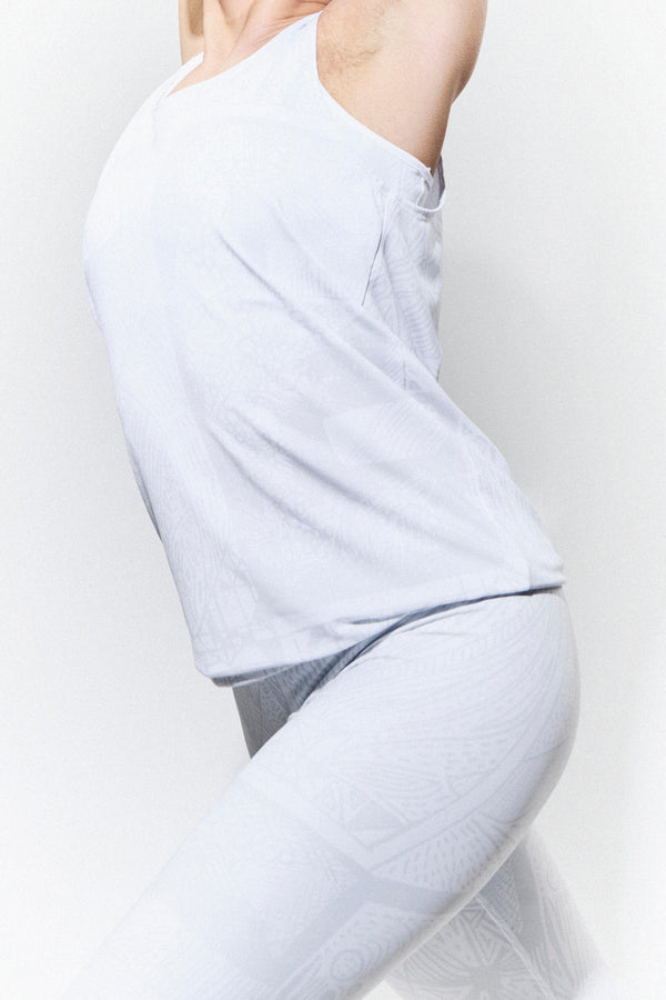 BE White on White Leggings